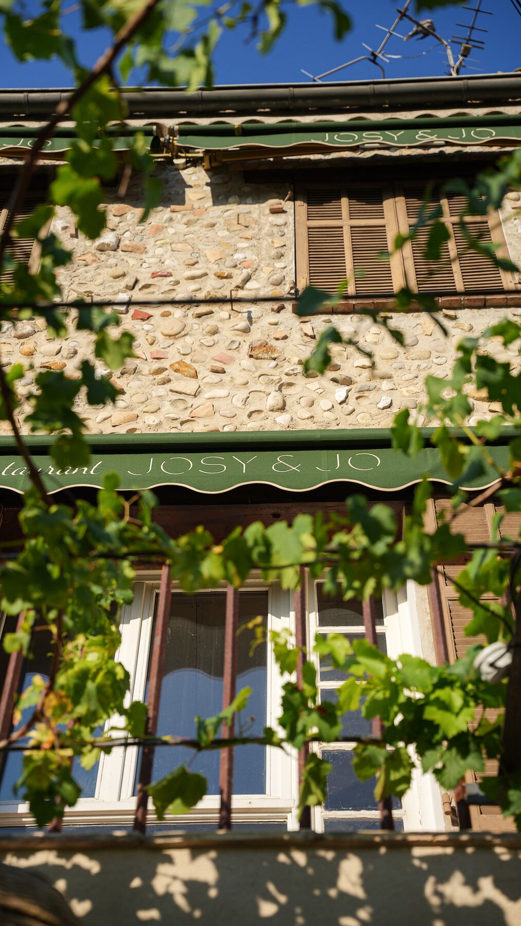 La façade – Josy & Jo