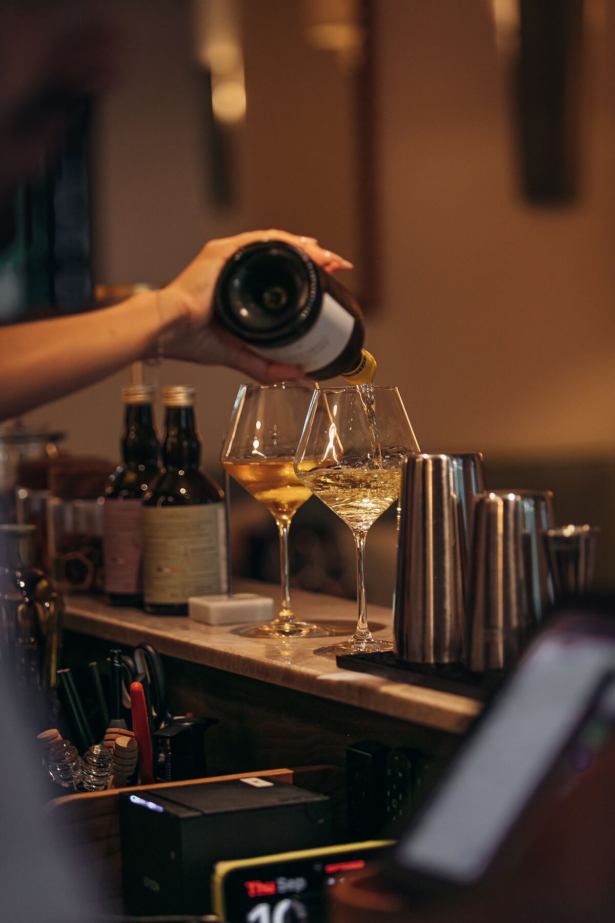La salle et le bar – Josy & Jo